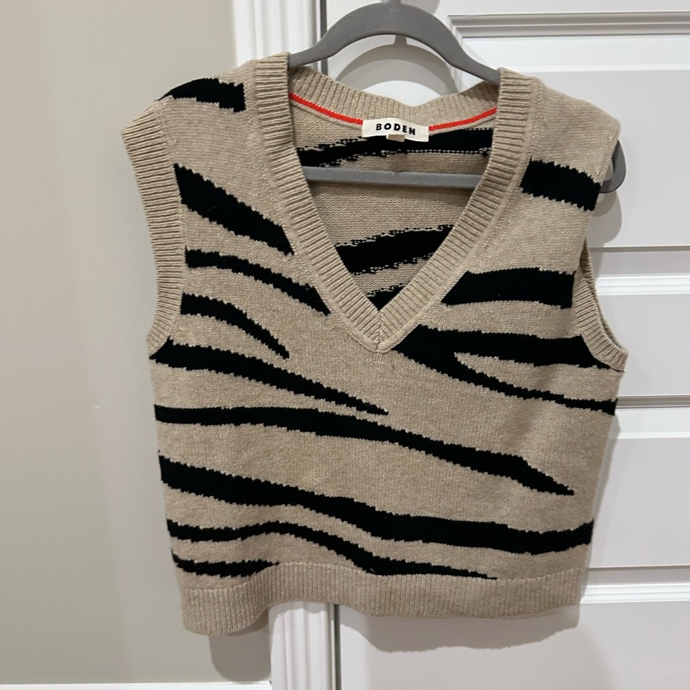 Boden Zebra Print Sleeveless Sweater